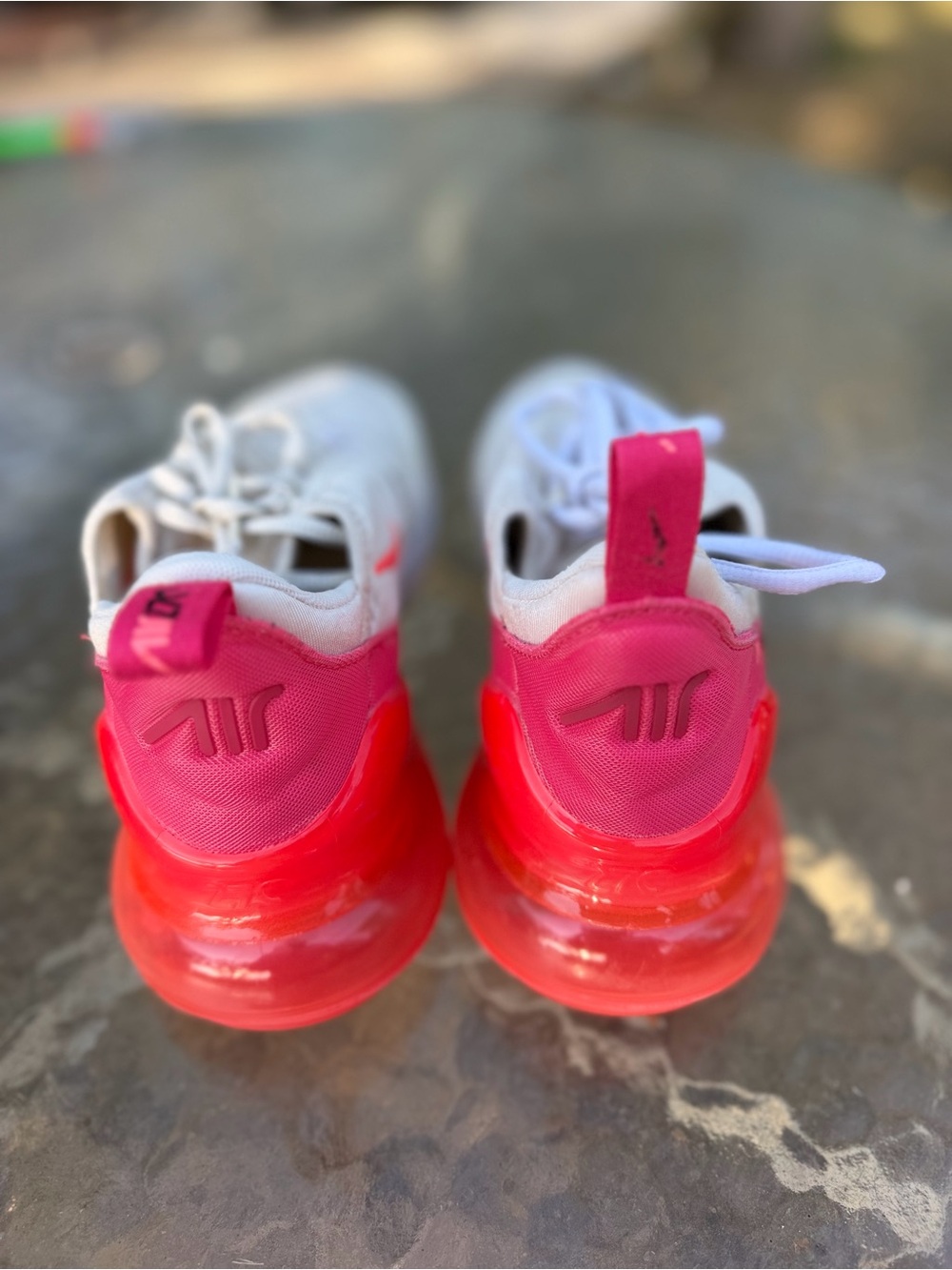 Nike Women’s White & Hot Pink Air Max 270 React Sneakers - Picture 5 of 6